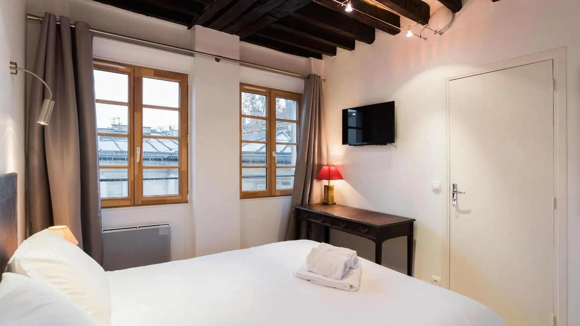 Apartament Le Marais & Square Du Temple - Cityapartmentstay *
